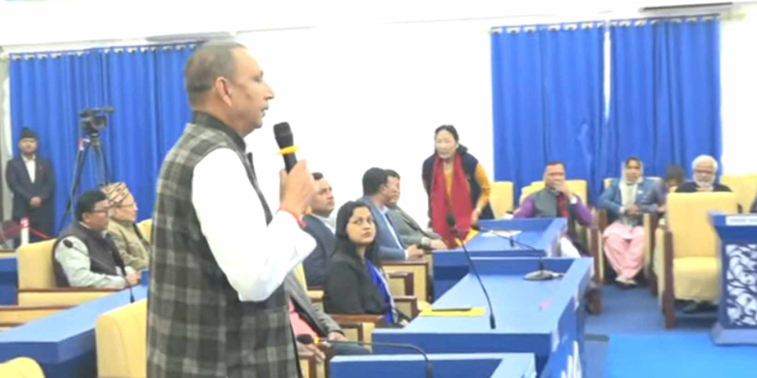 पूर्वमुख्यमन्त्री सरोजकुमार यादवद्वारा निधि निवास र गढीमाई मेला बजेटमा भ्रष्टाचारको आरोप