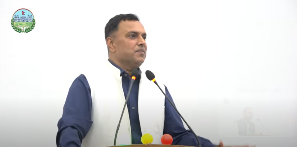 मधेश प्रदेशमा वडाध्यक्षहरूले उपभोक्ता समिति गठनका लागि घुस मागेको आरोप, सांसद ठाकुरको कडा आपत्ति