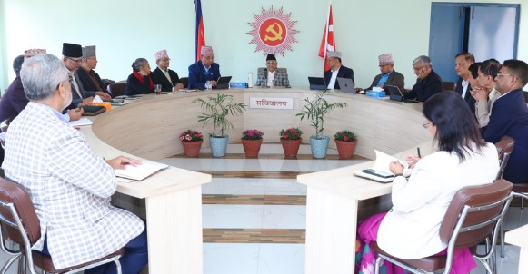 राजतन्त्र फर्काउने प्रयास सफल नहुने एमालेको निष्कर्ष, विशेष प्रस्ताव पारित