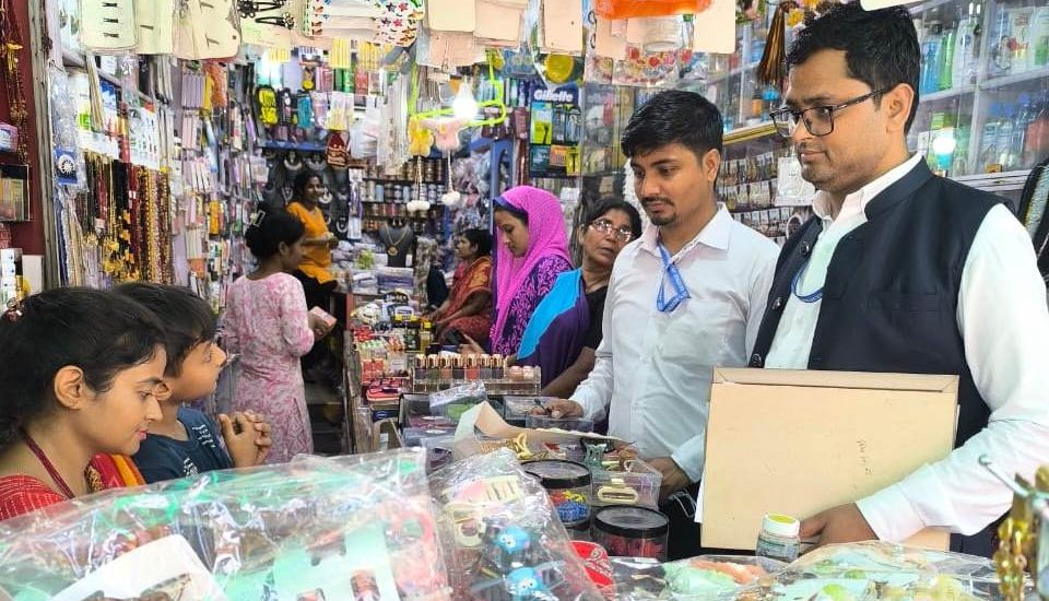 गंगासागर क्षेत्रका अवैध पसलमा कर कार्यालयको कडा निगरानी : २४ घण्टे अल्टिमेटम
