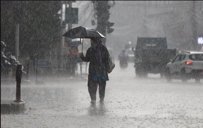 आज देशका विभिन्न भागमा भारी वर्षा हुने पूर्वानुमान