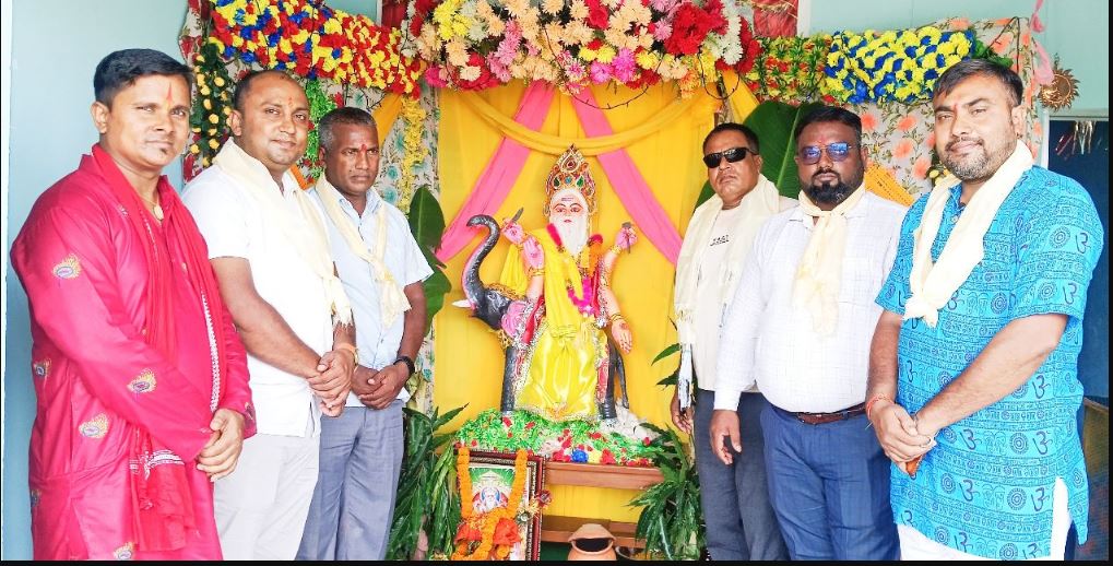 जनकपुरधाममा विश्वकर्मा पूजामा उल्लासले साथ दिएन