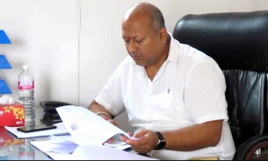 “सरकारबाट मुख्यमन्त्री सिंह हटाइयो, निर्णय सभामुखको समक्ष पेश”
