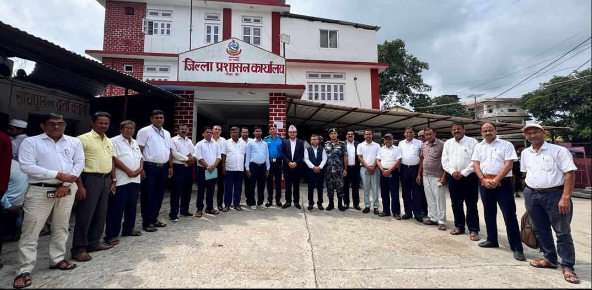 रौतहट प्रशासनको १९ बुँदे कठोर निर्णय: भ्रष्टाचार नियन्त्रणमा कडा कदम