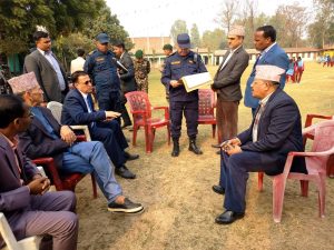 निर्वाचन तयारीका लागि धनुषामा उच्चस्तरीय टोलीद्वारा मतदान केन्द्र अनुगमन