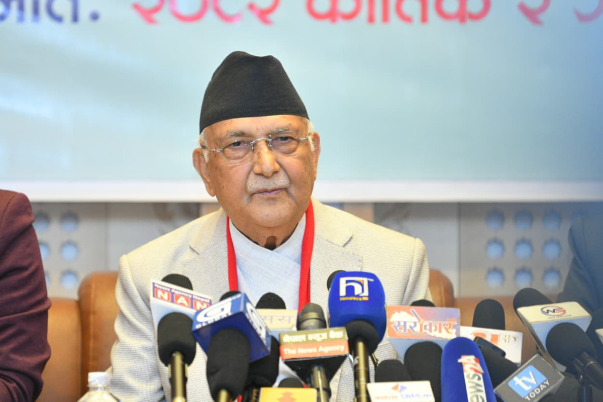 एमालेको अपानी जारी: चुनाव वा आन्दोलन जुनसुकै परिस्थितिका लागि तयार रहन ओलीको निर्देशन