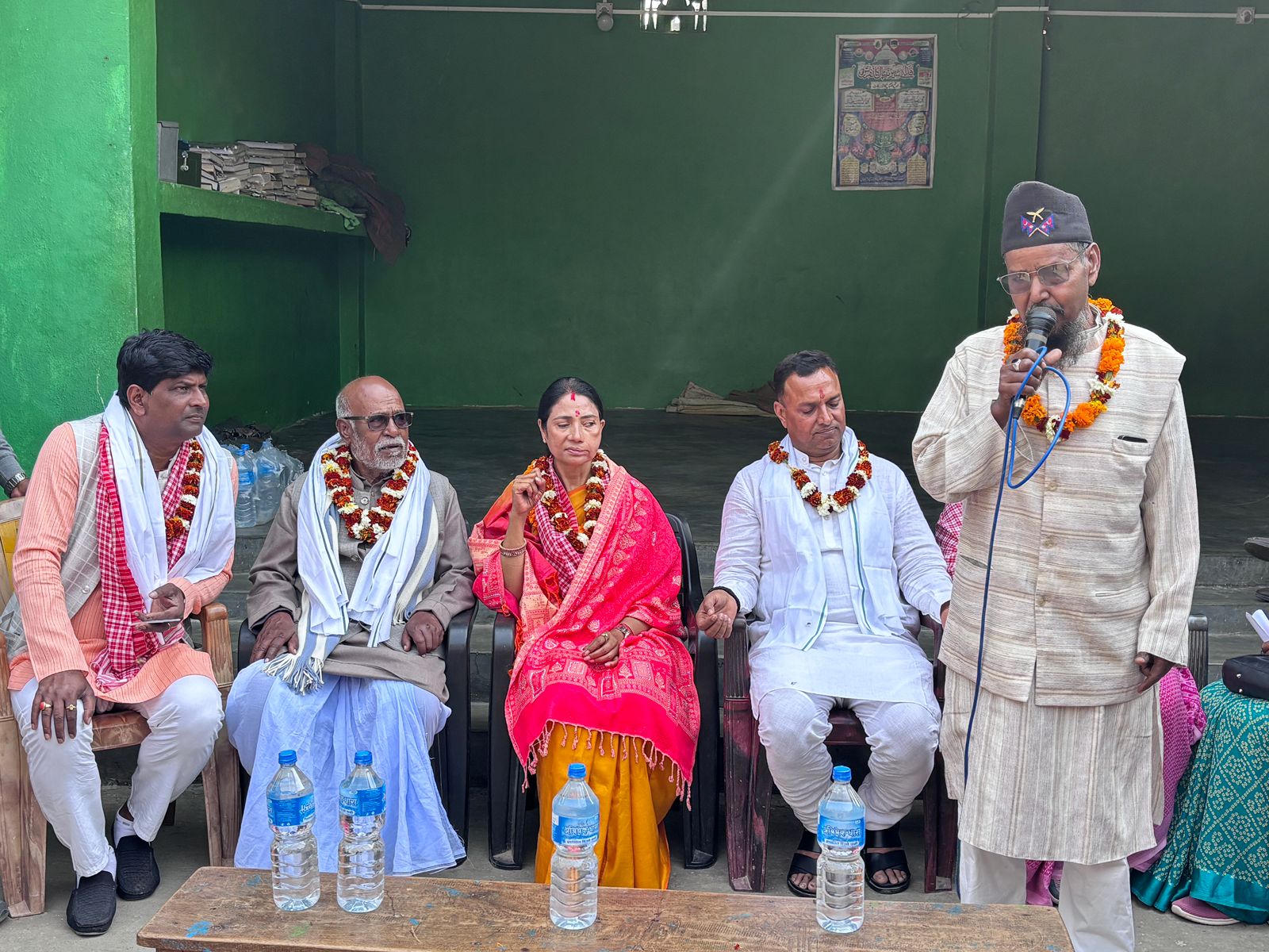जनकपुरधाम–१६ मा जुलीकुमारी महतोको घरदैलो: “अधुरा विकास पूरा गर्न पुनः अवसर चाहिन्छ”