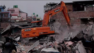 गैरीगाउँ सुकुम्बासी बस्तीमा डोजर, स्थानीयको असन्तुष्टि,