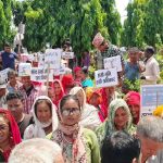 भूमि अधिकारको माग गर्दै ढल्केबरमा सुकुमवासीको प्रदर्शन,