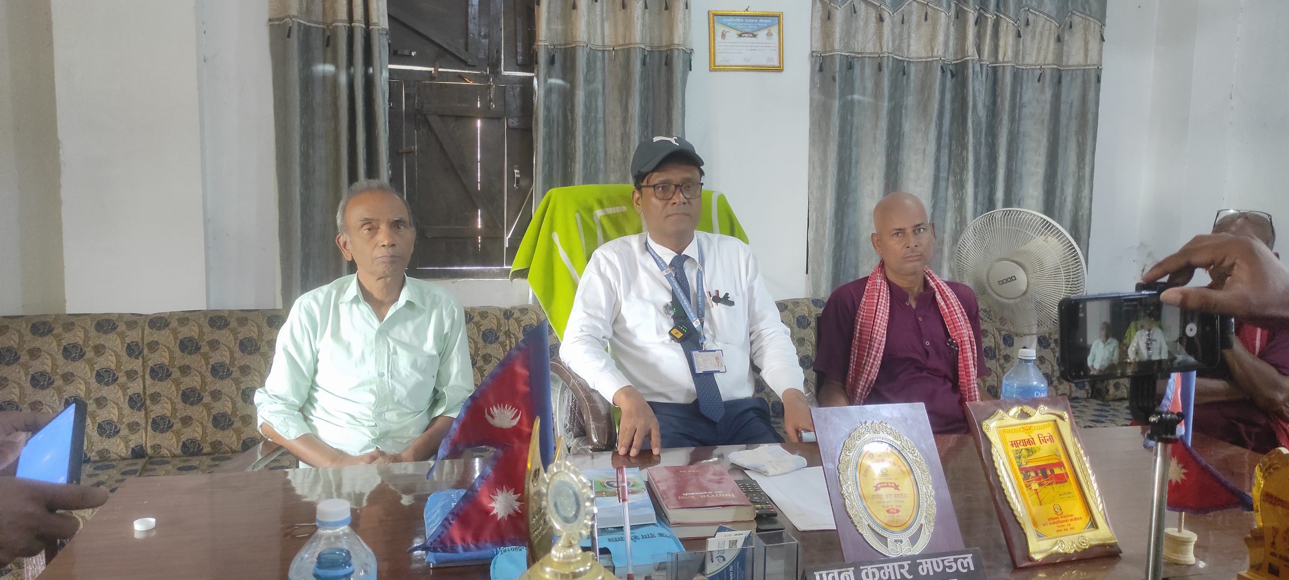 प्रधानाध्यापक पवन मण्डलद्वारा आरोपको खण्डन, विद्यालयको सफलता सामूहिक प्रयासको परिणाम भएको दाबी